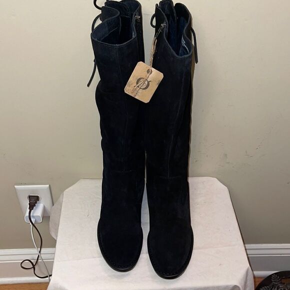 NWT Born black tall suede boots size US 6.5 wide shaft - Picture 7 of 14